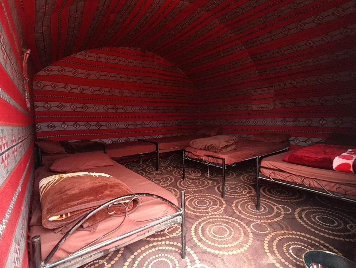 Wadi Rum Bedouin Tour With A Camp Kültér fotó