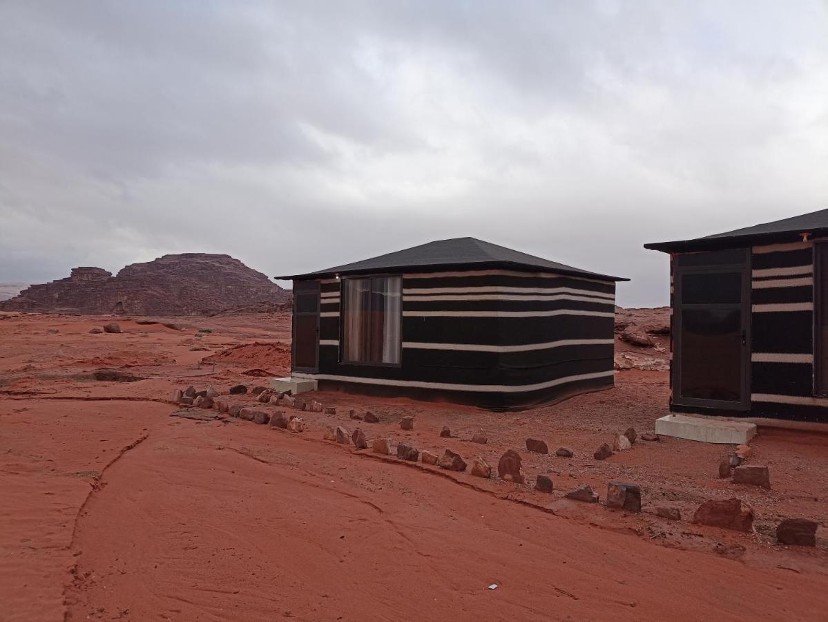 Wadi Rum Bedouin Tour With A Camp Kültér fotó